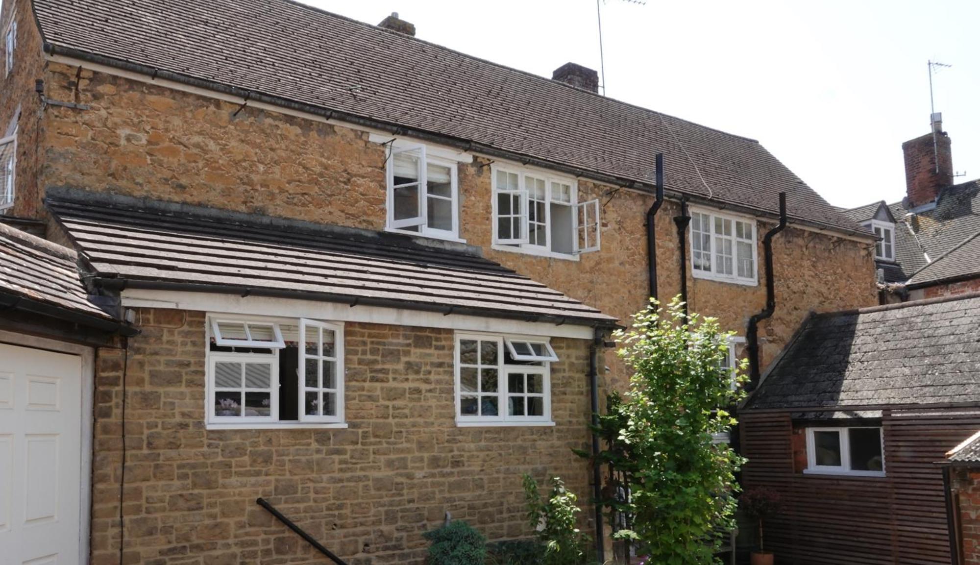 The Yard House Villa Sherborne  Exterior photo