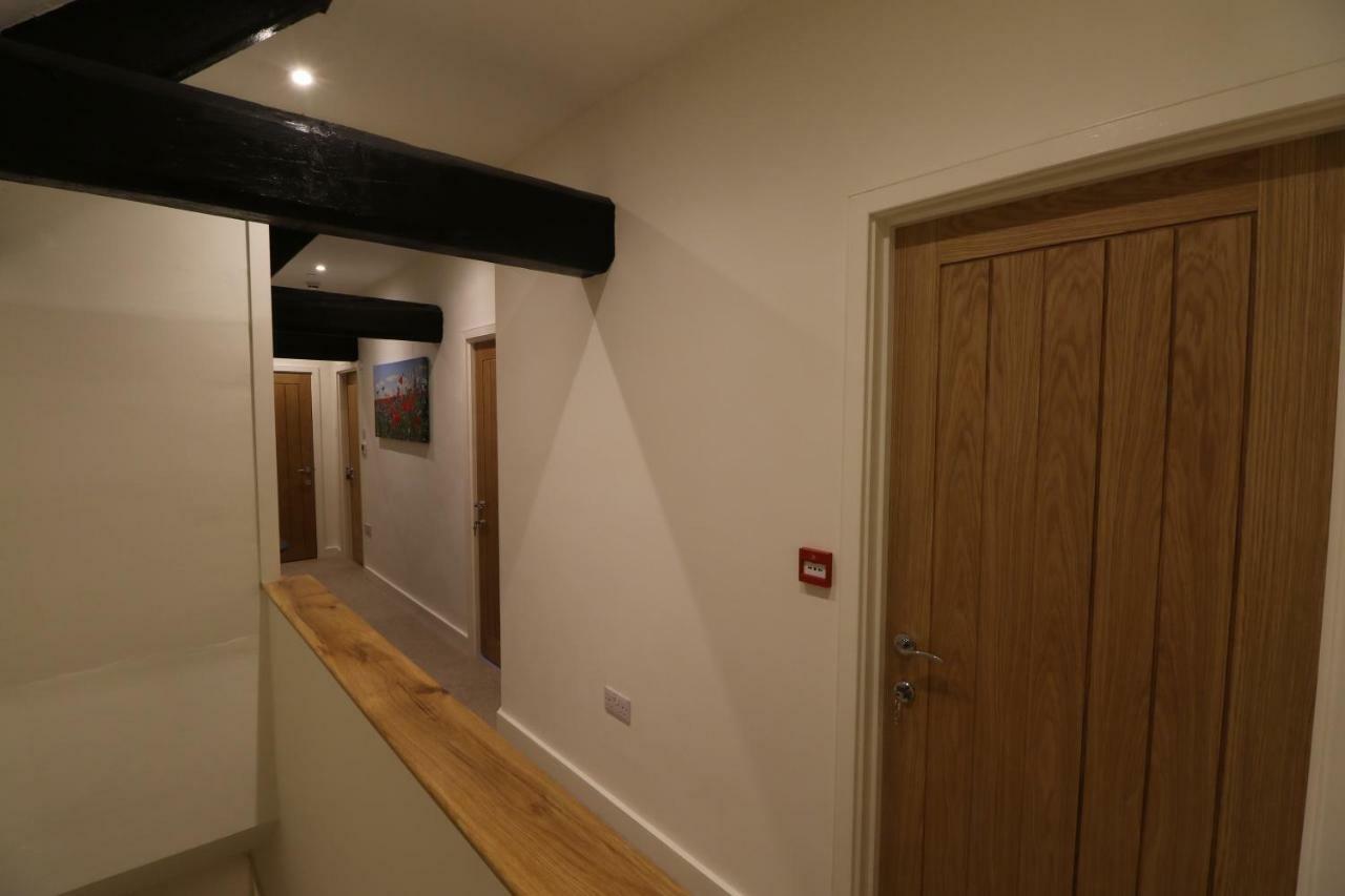 The Yard House Villa Sherborne  Room photo